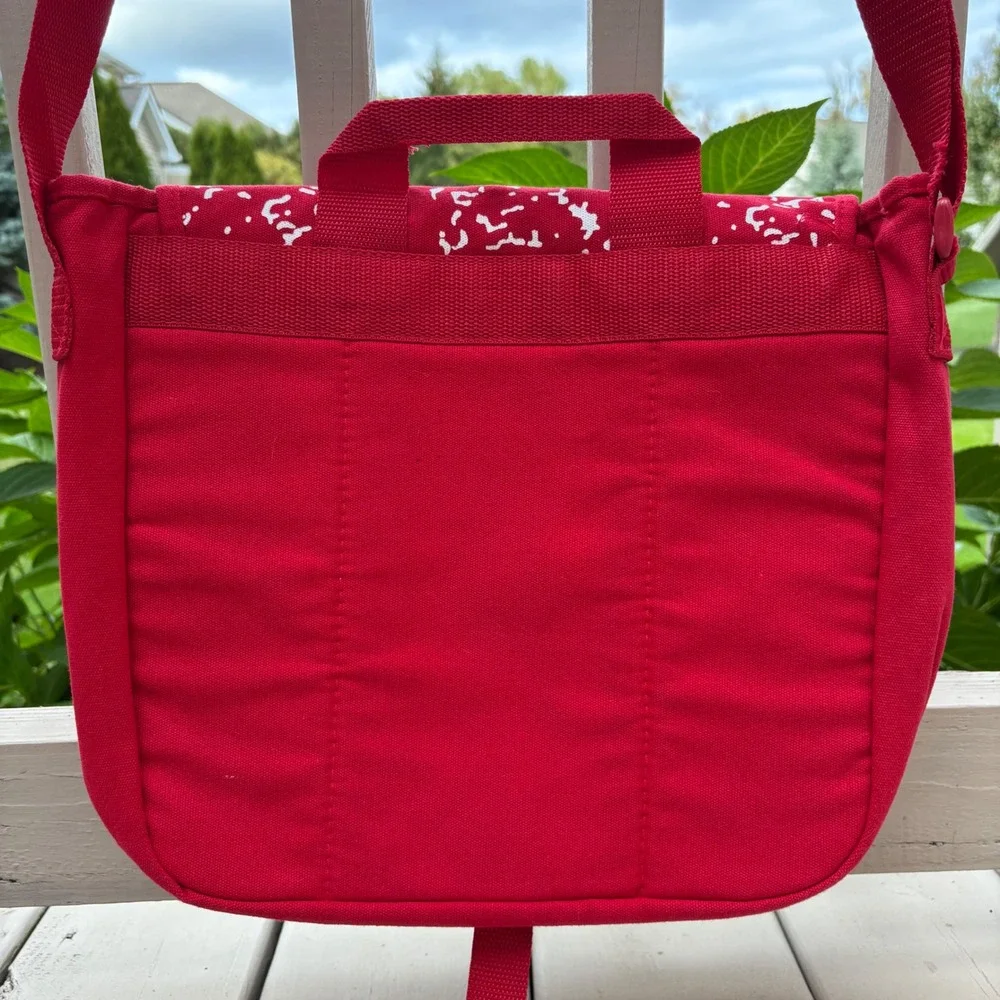 Composition Bag vibrant red